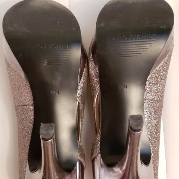 Marc Fisher 'Tumble Silver Glitter Platform 5M - Picture 6 of 7
